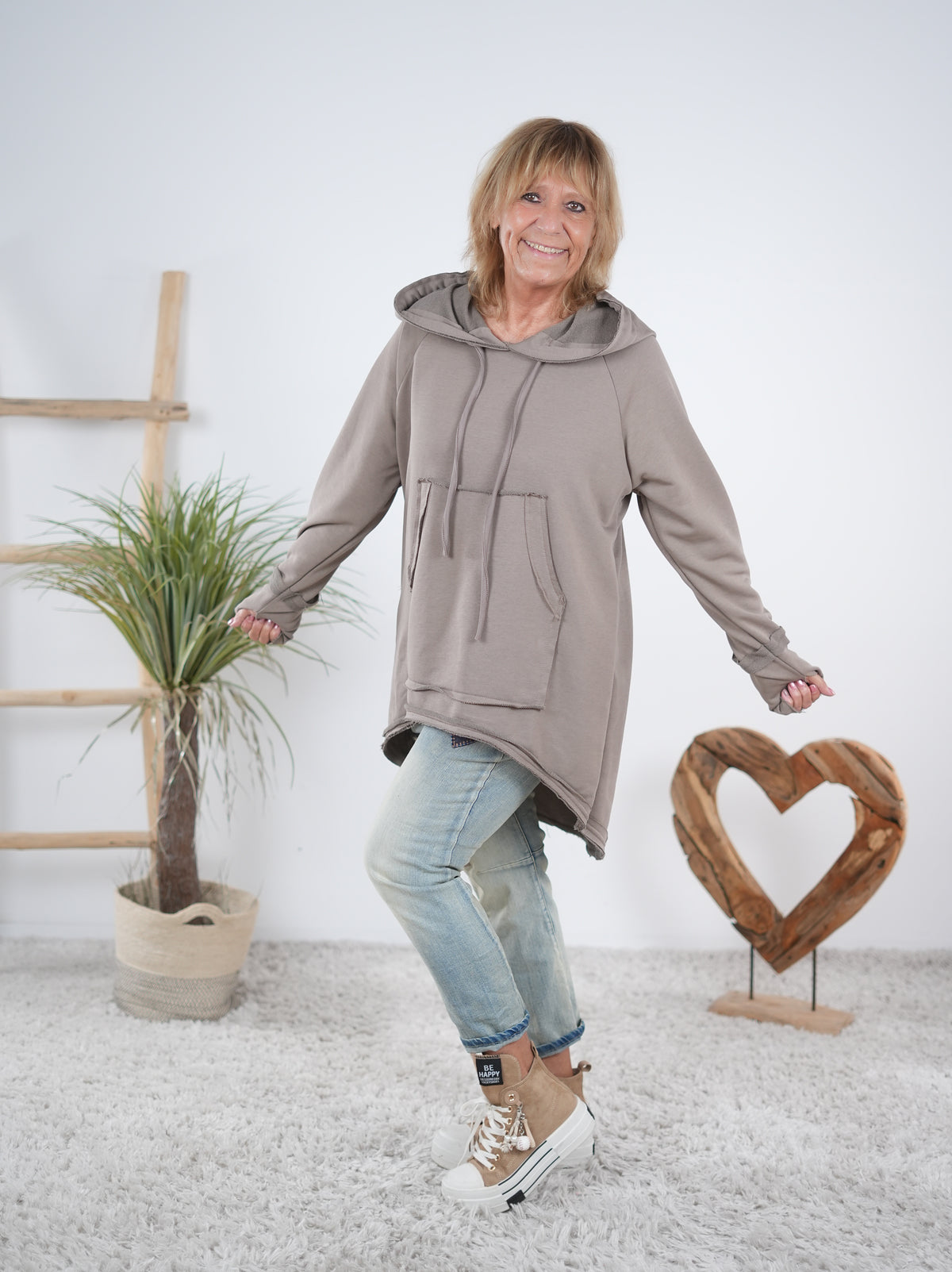 Oversize Longhoody mit Känguru Tasche Taupe