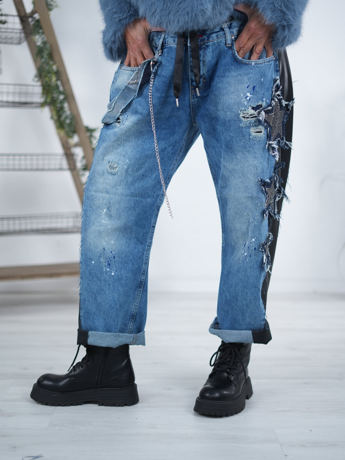 ausgefallene Wide Leg Pants mit großen Sternen verziert