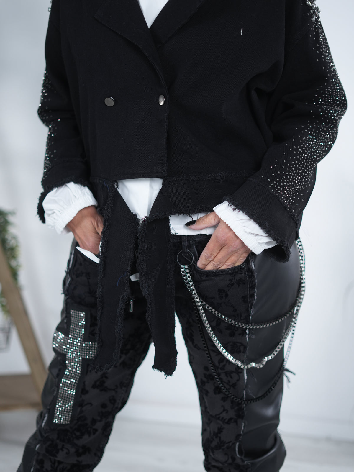 Ausgefallene Jeans Jacke mit verschiedenen Pailletten