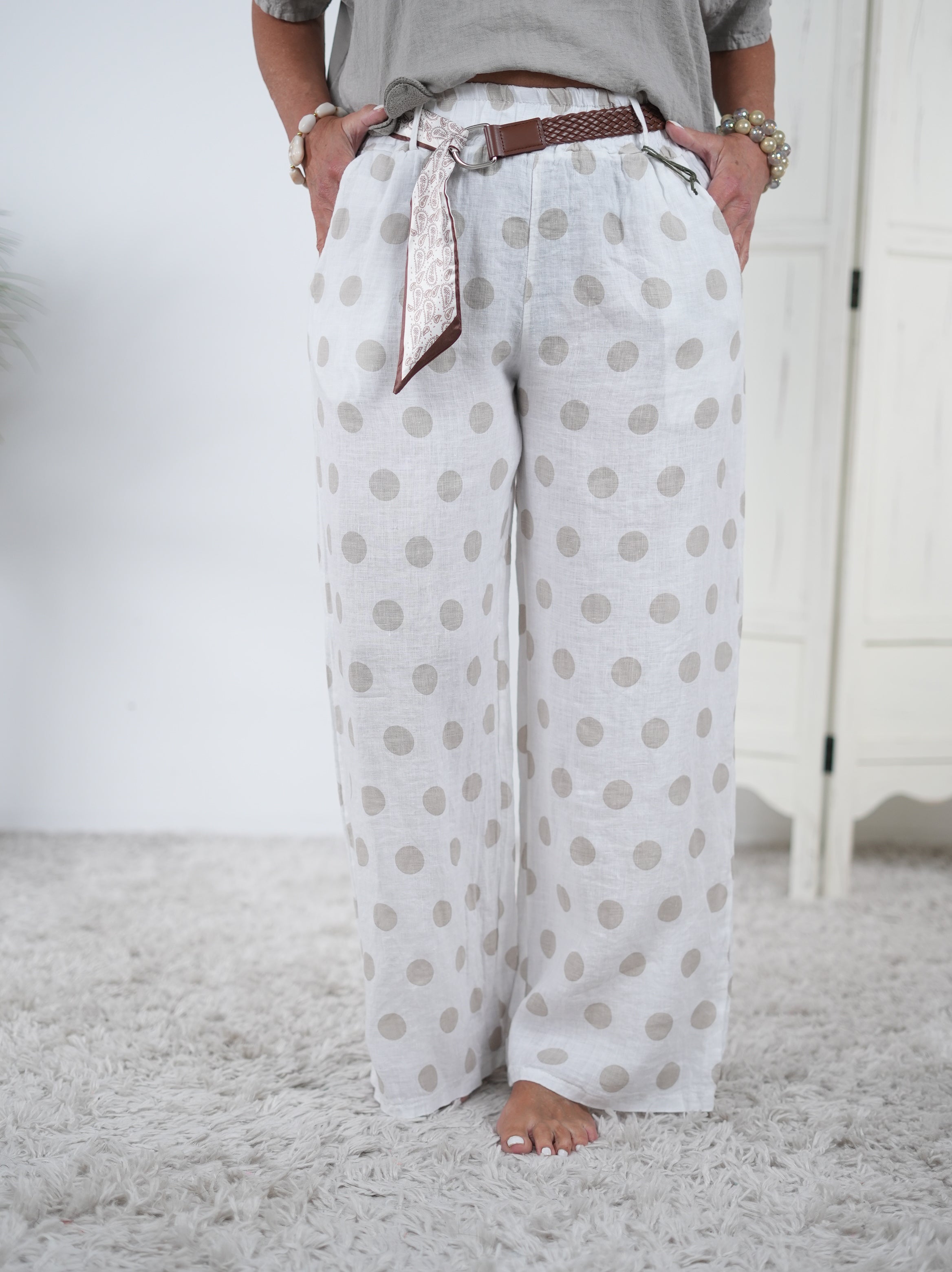 gerade geschnittene Marlene Hose, Dot design
