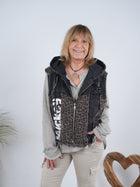Jeans Weste mit Comic Motiv