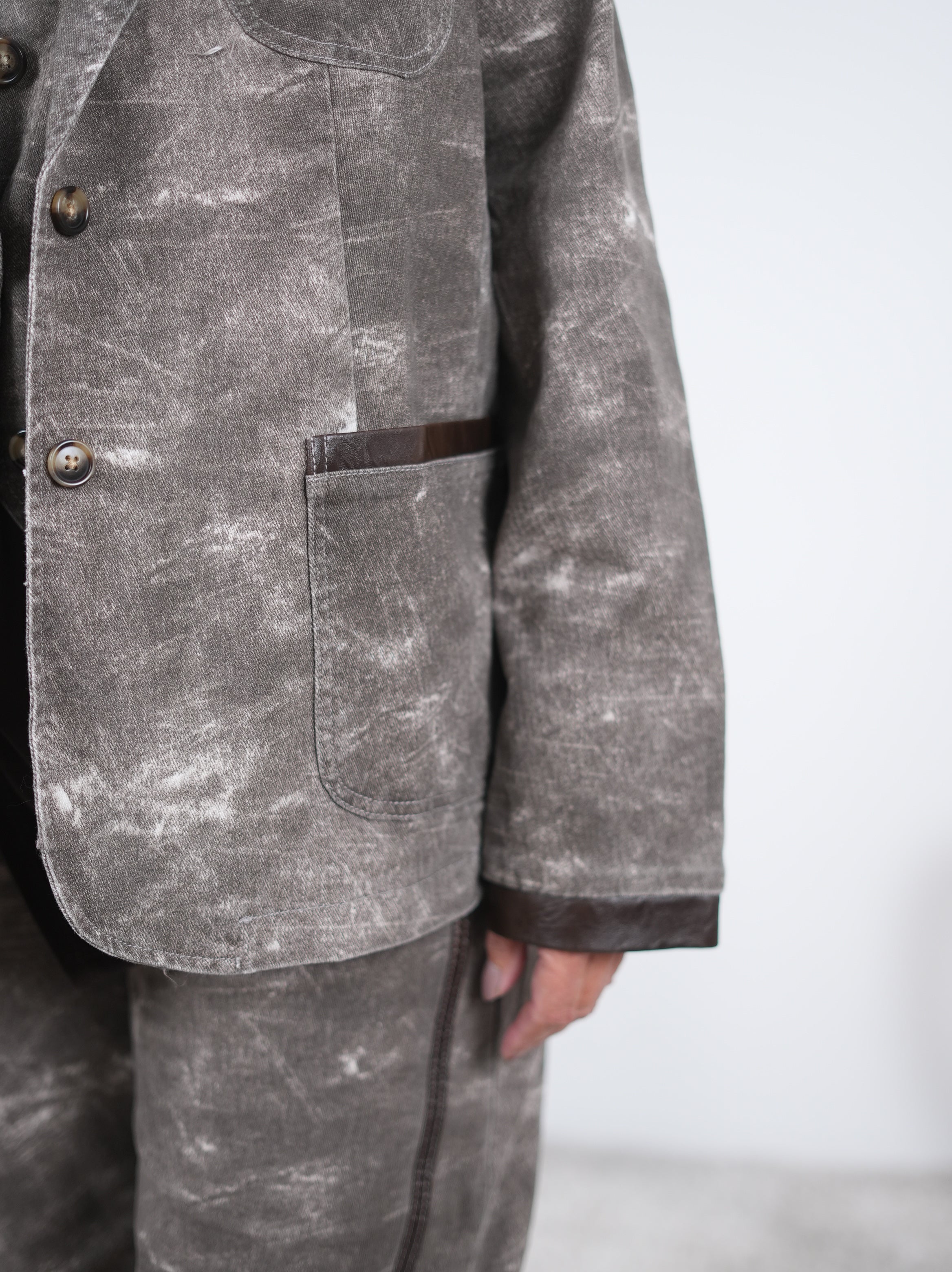 lässiger Jeans Blazer mit Ziernähten aus Kunstleder