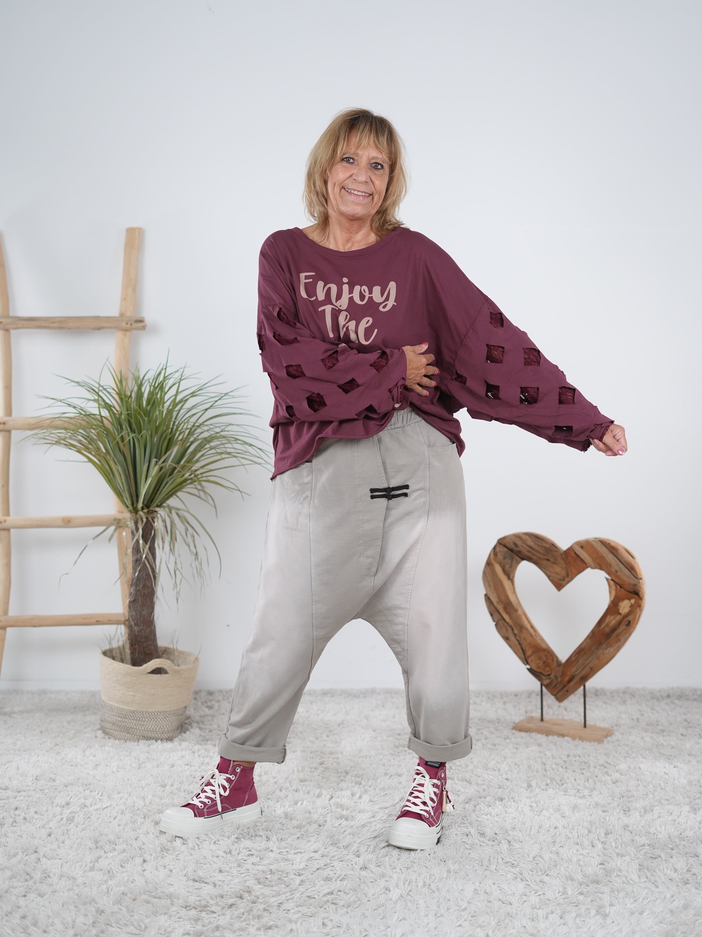 langarm Shirt Schriftzug und auffälligen Ärmeln