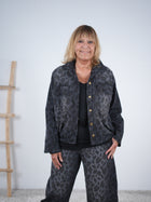 Leichte Leo Jacke mit Knopfleiste