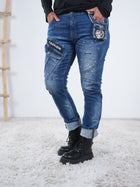 regular fit Jeans mit aufgesetzter Tasche und Smile Patch