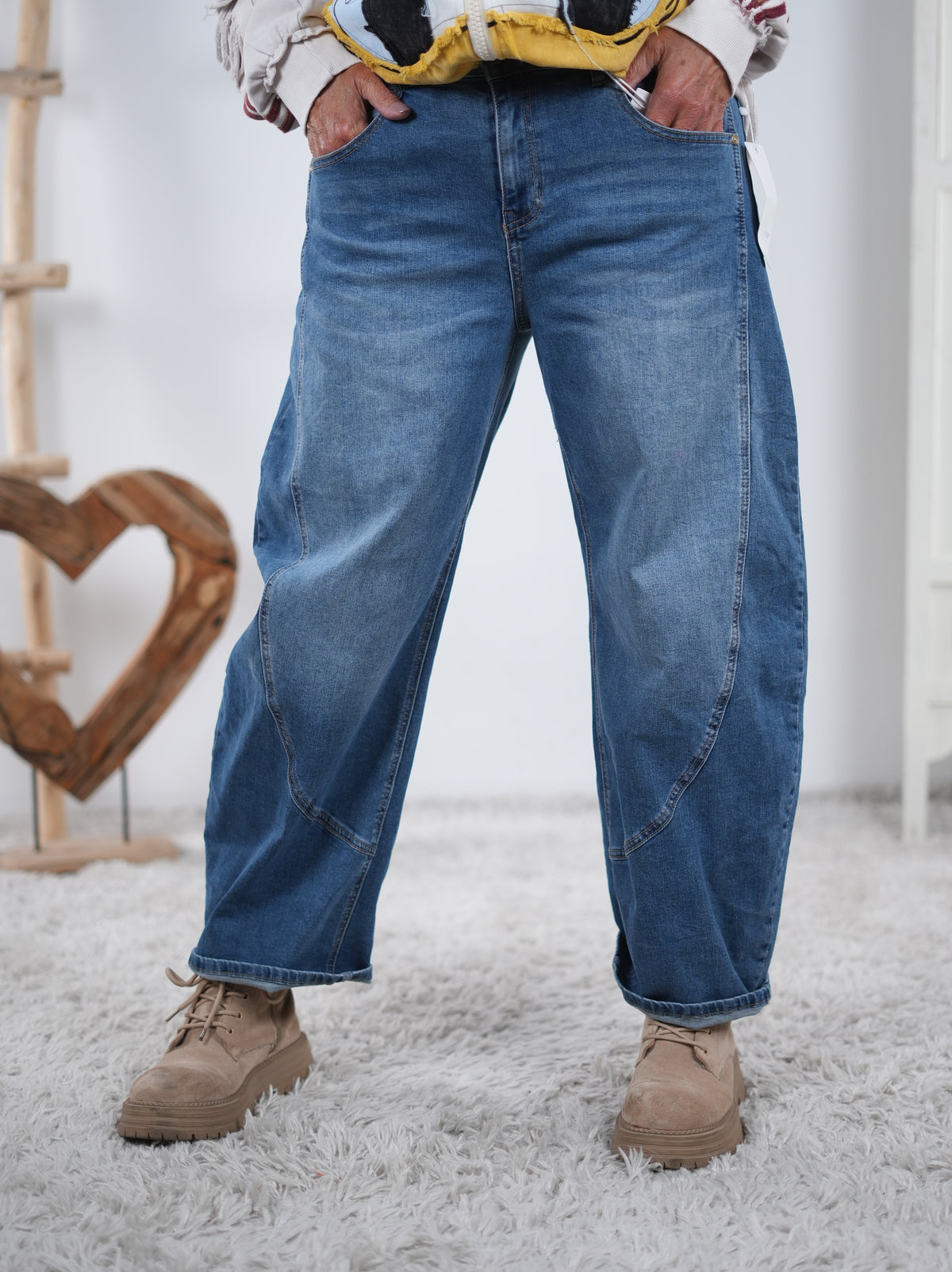 Wide Leg Blue Jeans