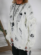 Strickpulli destroyed