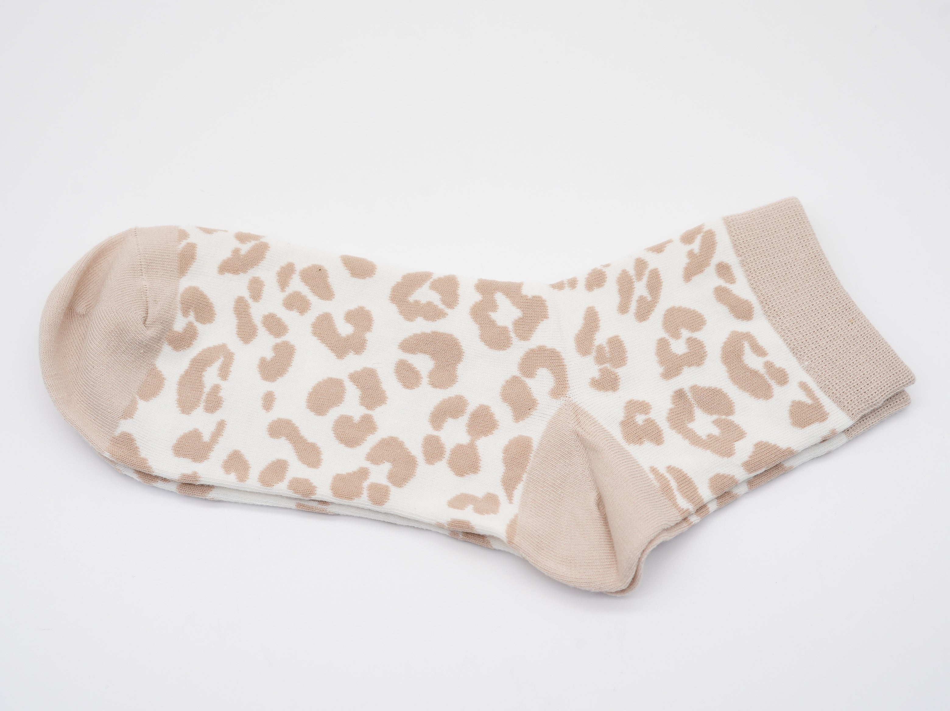 Socken im Leo Design