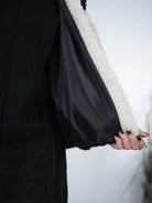 Teddy Jacke mit Reißverschluss und Eingriffstaschen