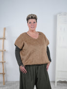 Pullunder mit V-Ausschnitt aus Strick Camel