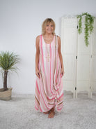 Sommerkleid mit Raffung in Streifen