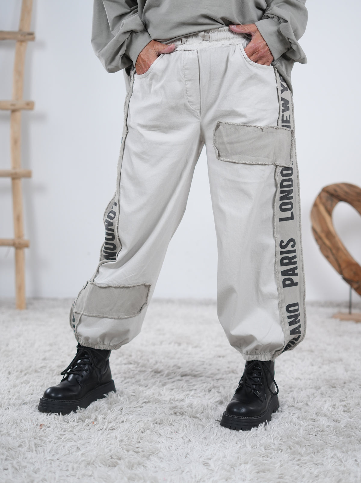 Wide Leg Pants mit Gummibund am Beinabschluss Sand
