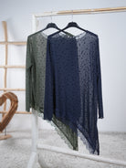 asymmetrisch geschnittenes Basic Shirt aus Mesh