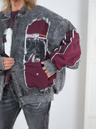 Ausgefallene College Jacke aus Jeans mit Hingucker Motiv