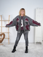 Ausgefallene College Jacke aus Jeans mit Hingucker Motiv