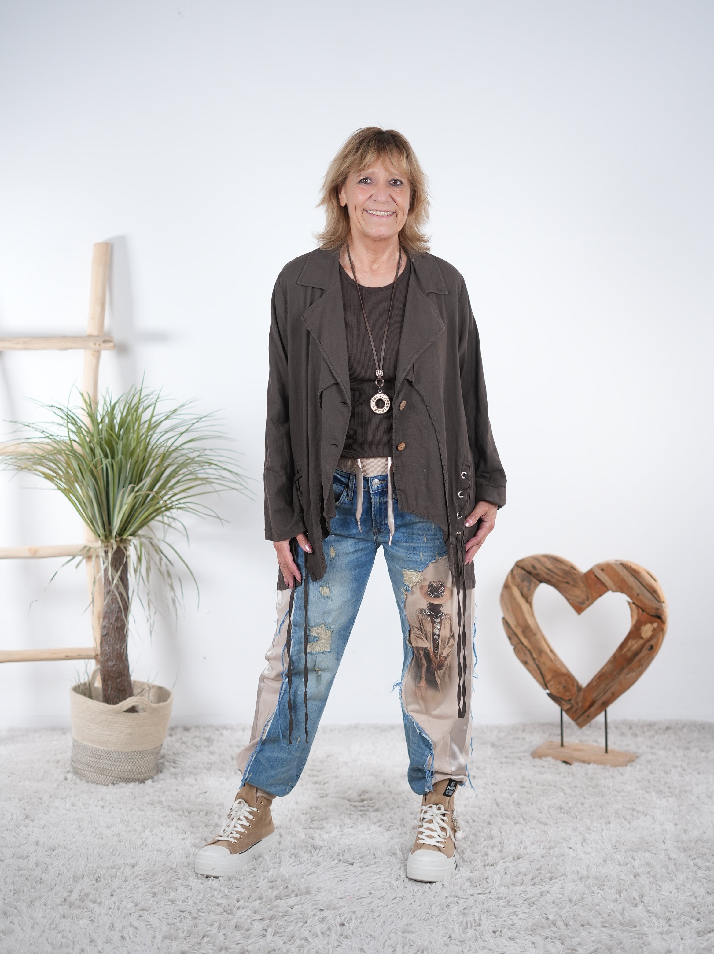 ausgefallener Blazer mit seitlicher Schnürung