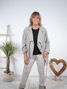 ausgefallener Blazer mit seitlicher Schnürung