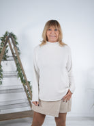 Basic Shirt mit Schildkrötkragen Beige