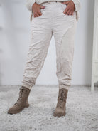 bequeme Jogpant im Materialmix Beige