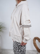 bequemer Hoody mit auffälligen Ärmeln