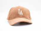 Cap aus Cord mit "LA" Bestickung Camel