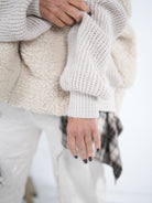 Cozy Jacke mit Strickärmeln