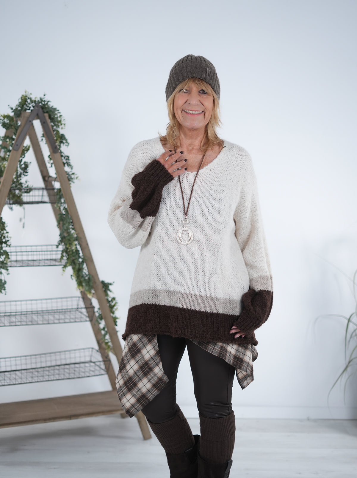 Cozy Strickpulli mit farbigen Elementen