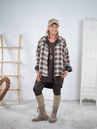 leichte Jacke im Flanell Stil, kariert Schoko