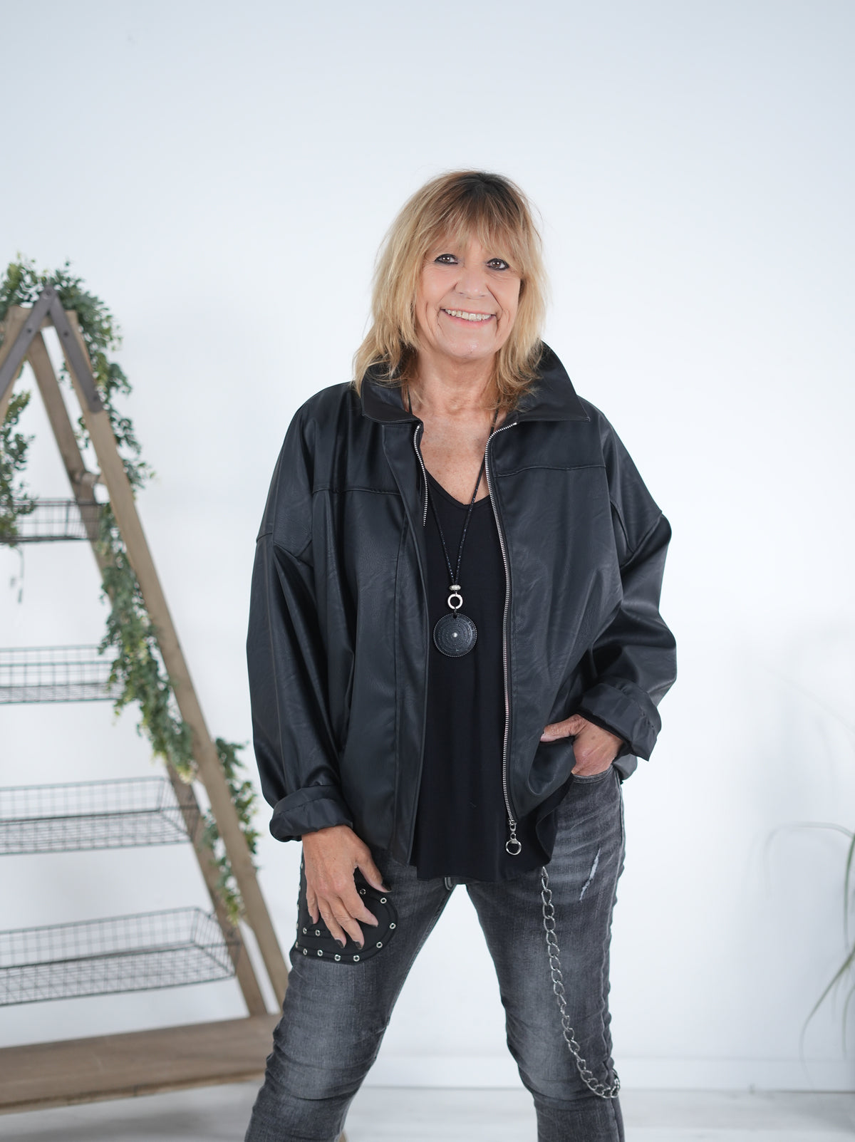 Kunstleder Jacke im Oversize Schnitt