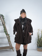 Kuschelige Poncho Jacke mit großer Kapuze Schoko