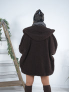 Kuschelige Poncho Jacke mit großer Kapuze