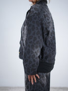 Leichte Leo Jacke mit Knopfleiste