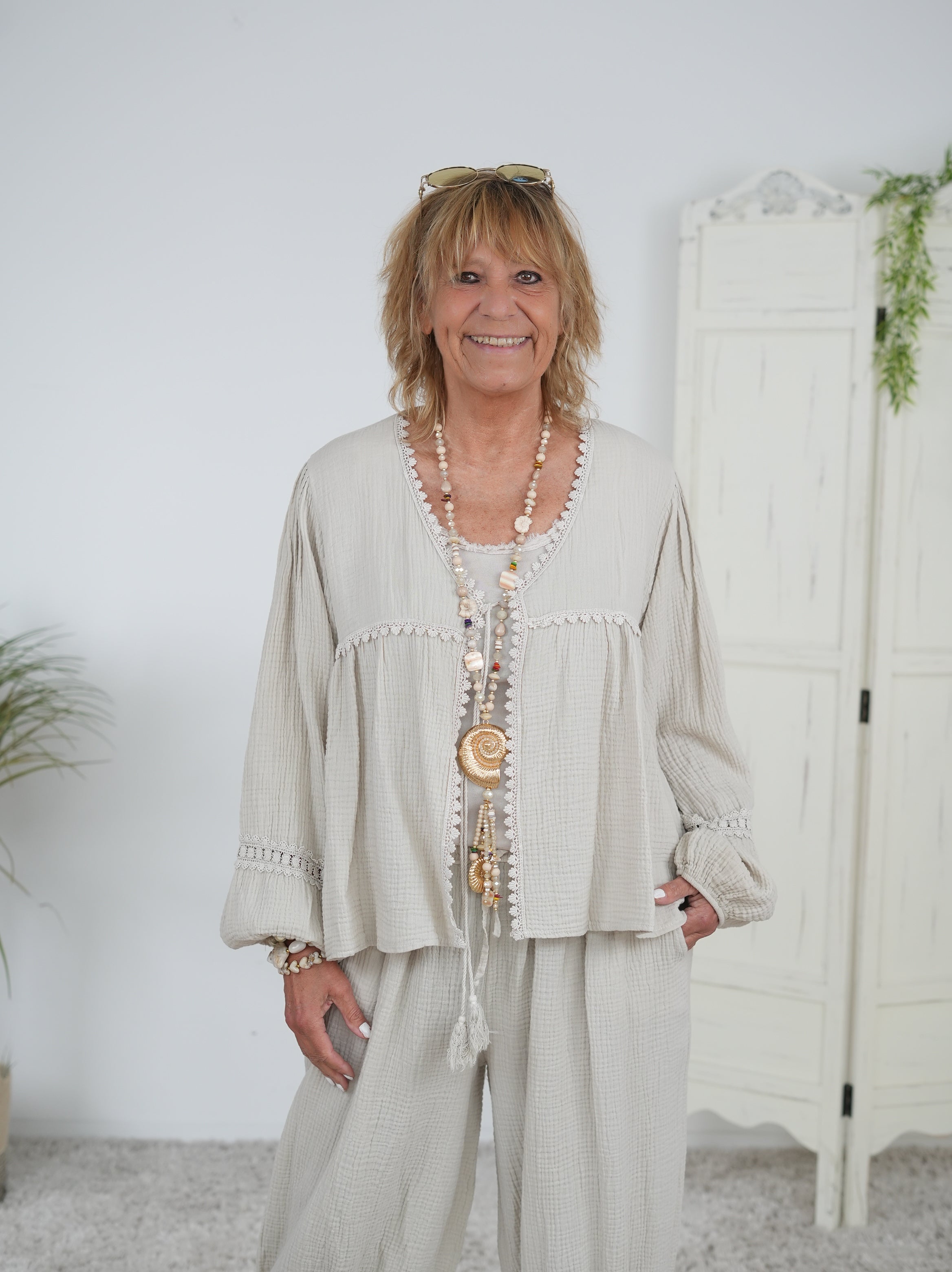Leichte Musselin Bluse im Boho Style Beige