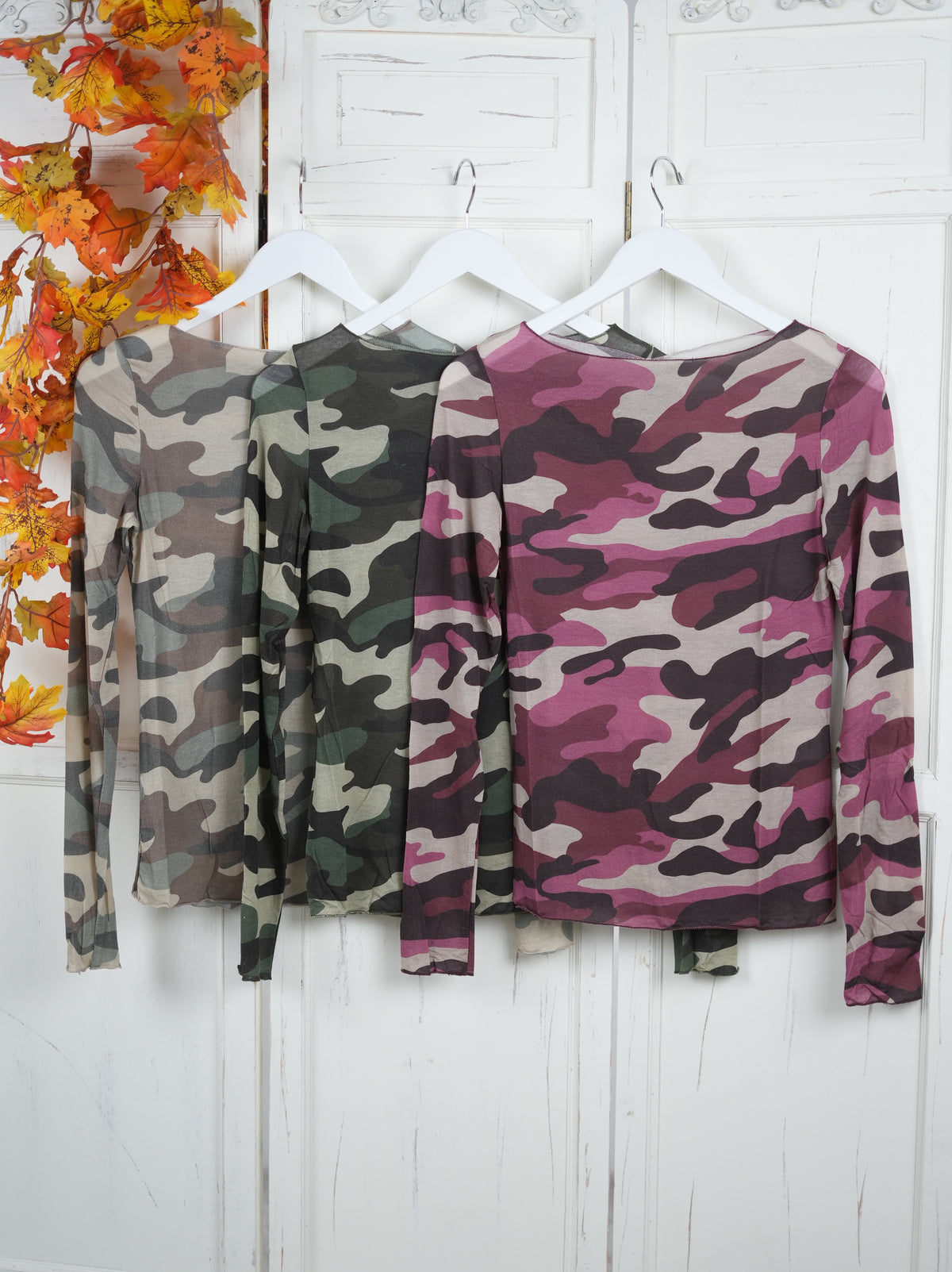 Long Sleeve in Camouflage helles Olive