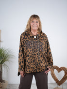 oversize Hoody im Leo Look mit "inspired" Schriftzug Camel