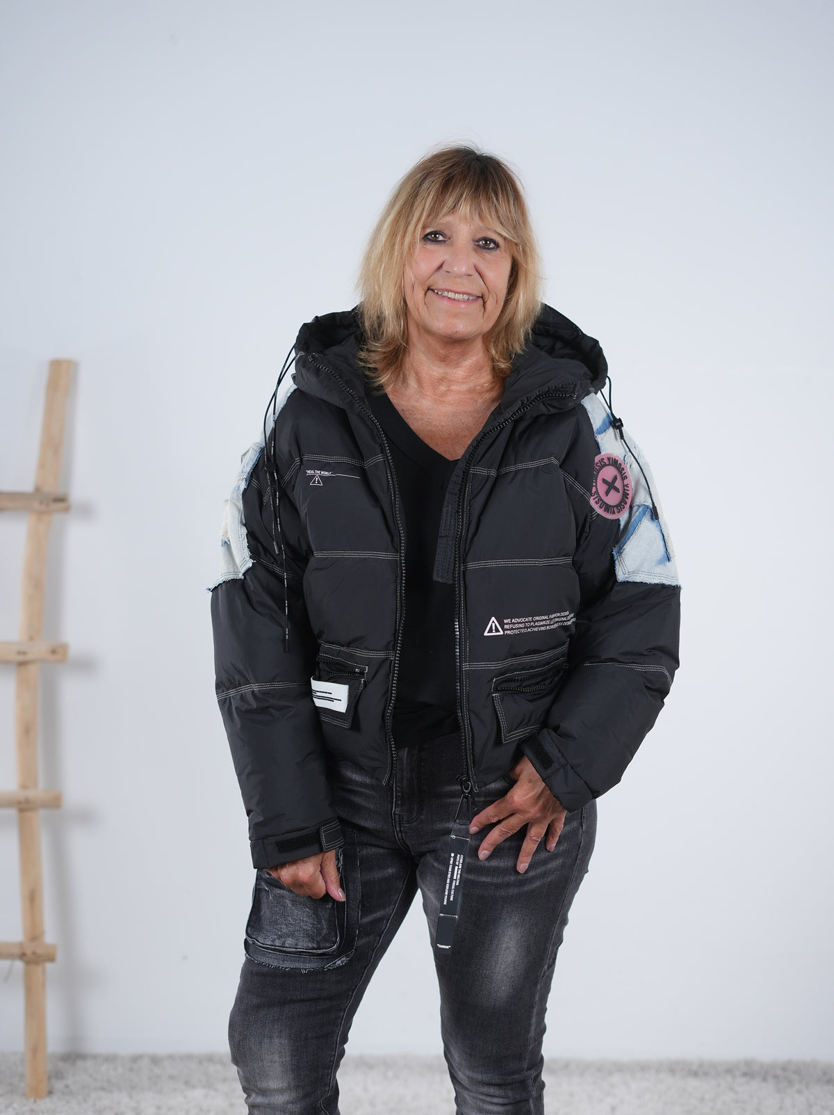 Oversize Steppjacke mit Jeans Elementen