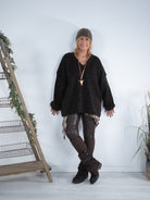 oversized Strickpulli im Leo Look mit V-Ausschnitt Schoko