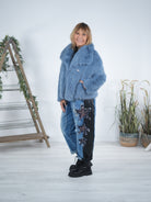 Webpelzjacke mit Knopfleiste und Schalkragen