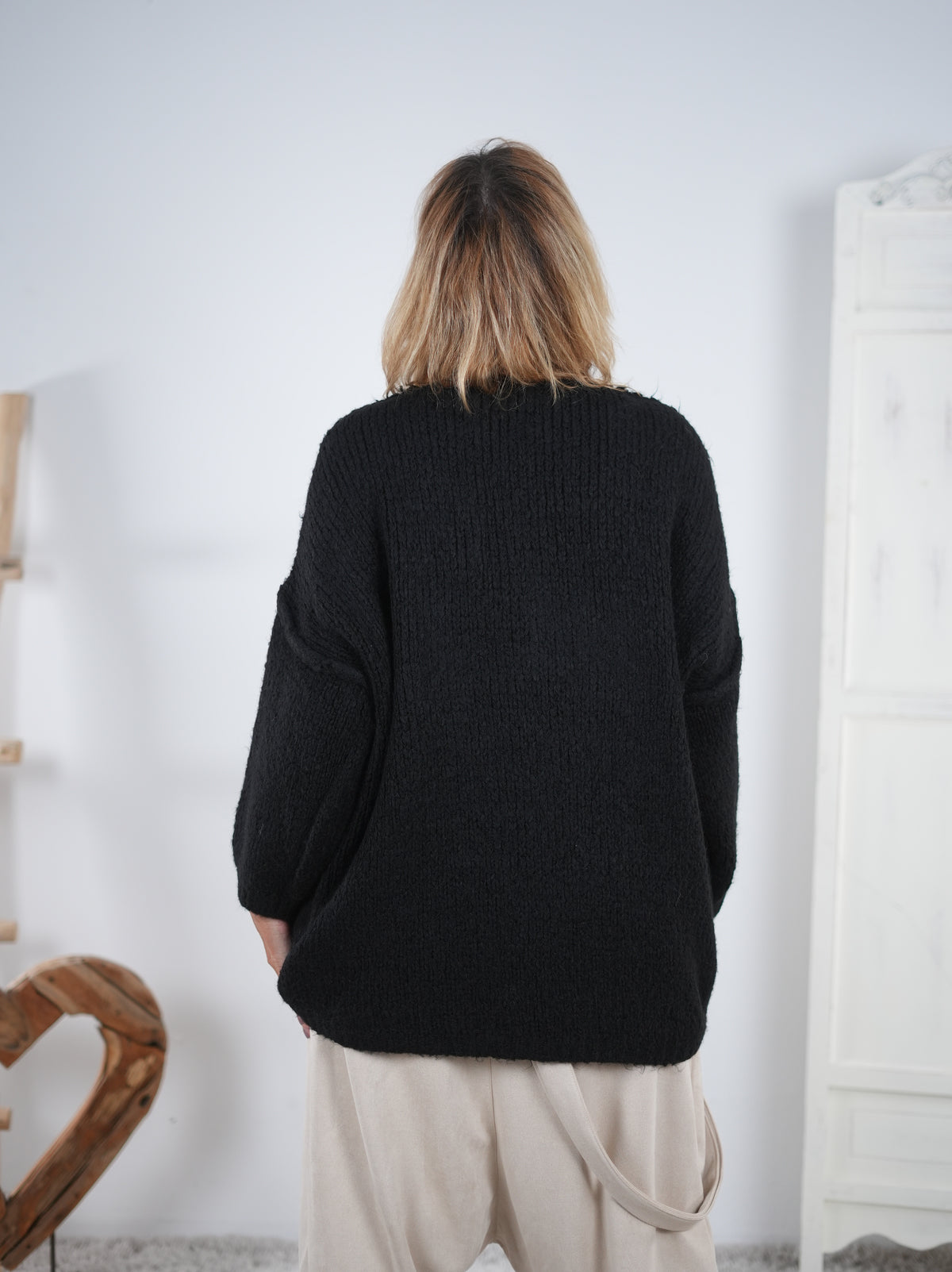 weicher Strickpulli mit überschnittenem Arm
