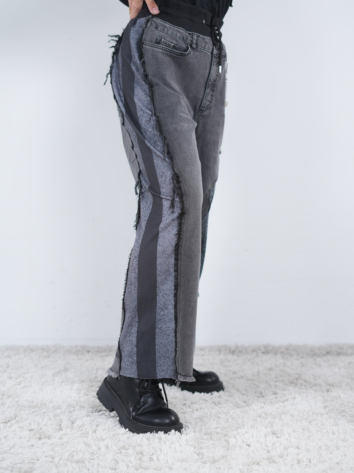 Wide Leg Hingucker Pants mit Skull Motiv